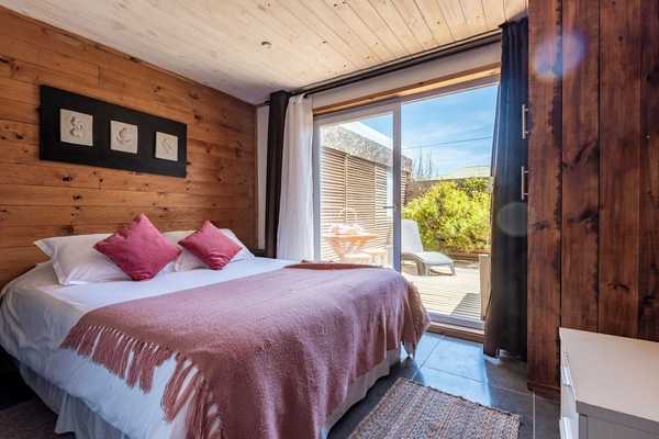 Suite Confort, 1 lit double, non-fumeur | Décor unique, fer et planche à repasser, accès au Wi-Fi (inclus)
