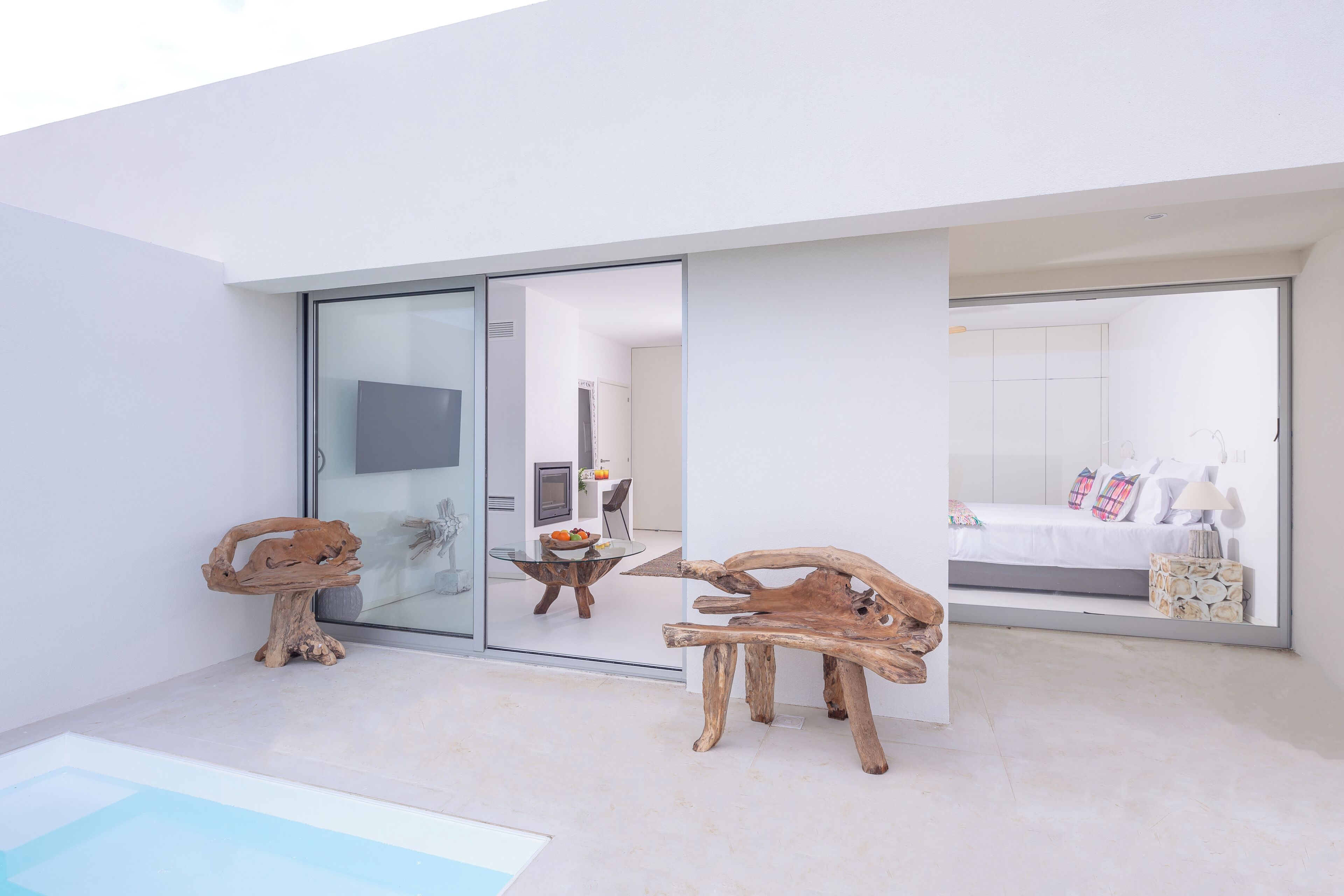 Loft, Sea View | 1 bedroom, hypo-allergenic bedding, pillow-top beds, in-room safe