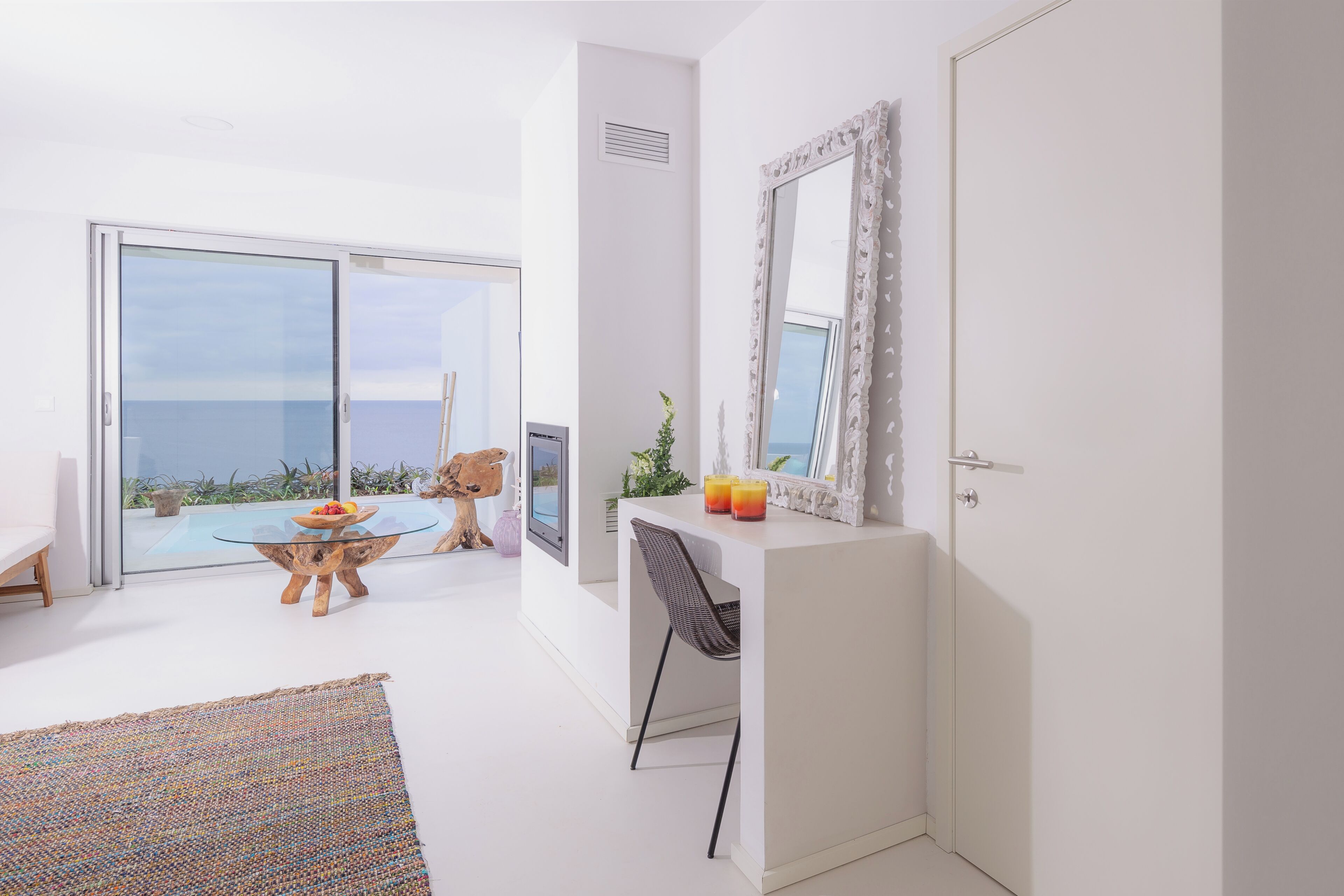 Loft, Sea View | Interior