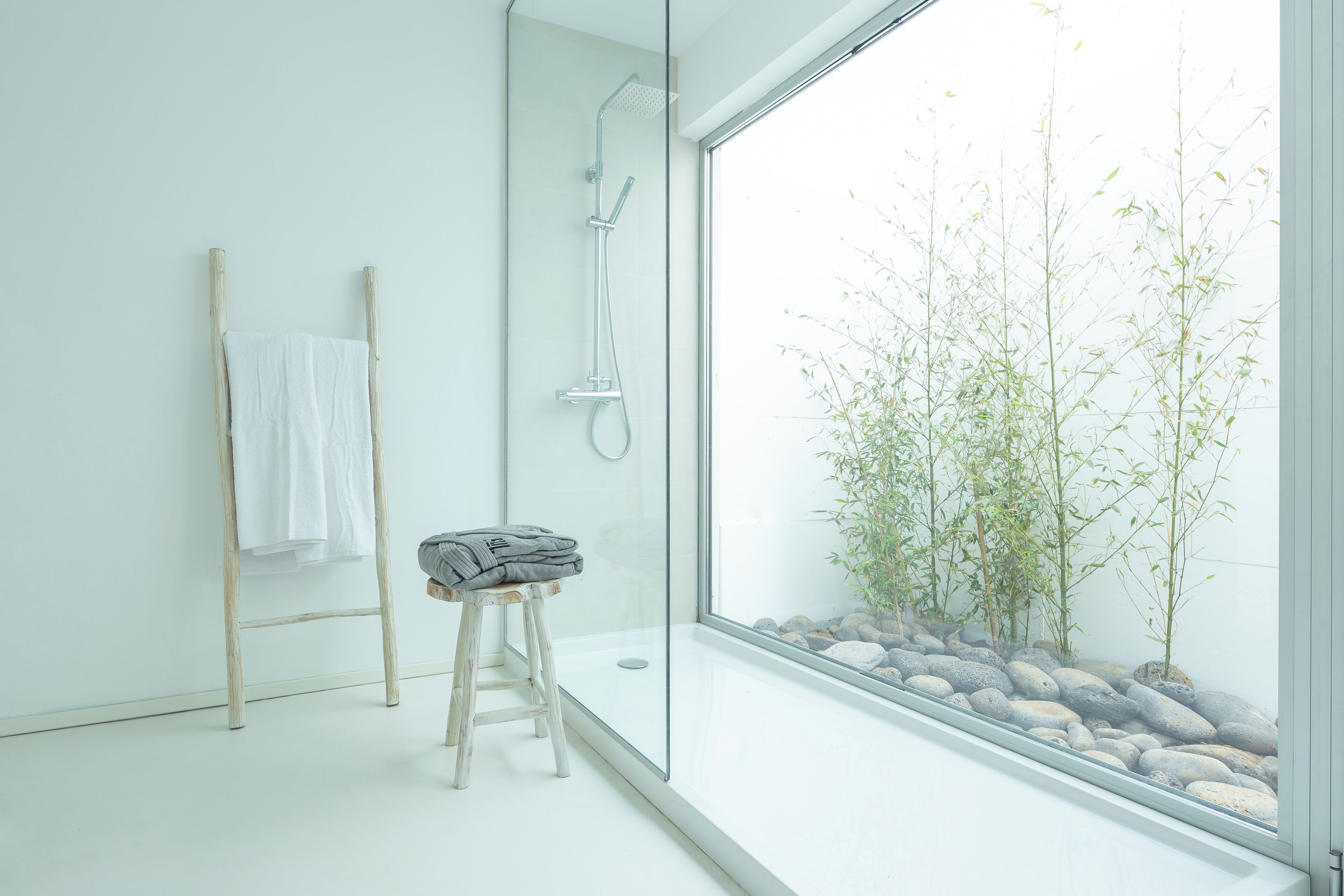 Loft, vista mare | Bagno | Doccia, set di cortesia firmato, asciugacapelli, bidet