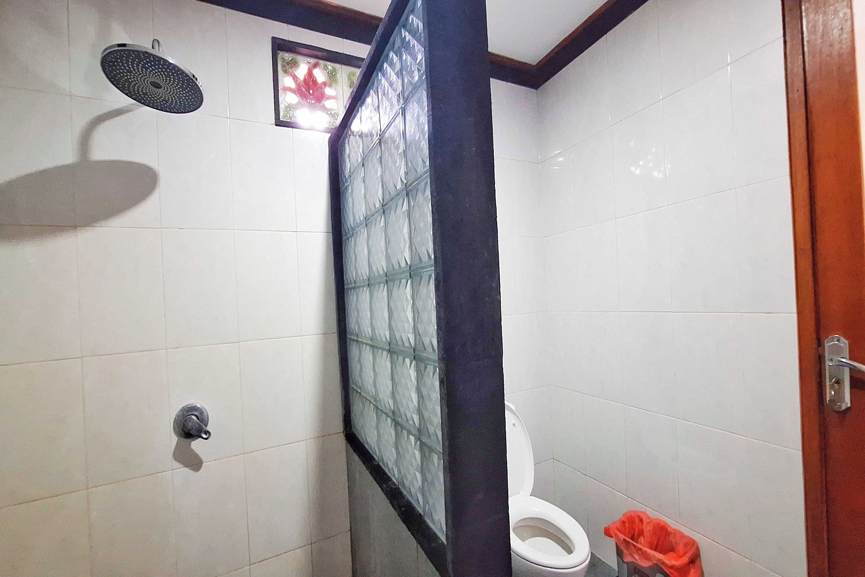 Kamar Deluks, 1 kamar tidur | Kamar mandi | Shower dan handuk