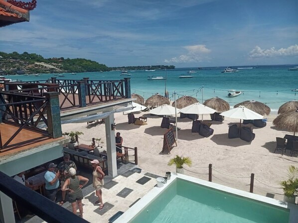 Outdoor pool - The Beach Huts Lembongan (Lembongan Island)
