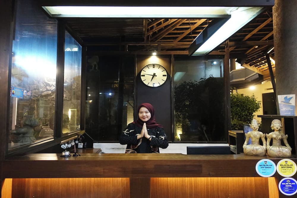 Saung Balibu Hotel