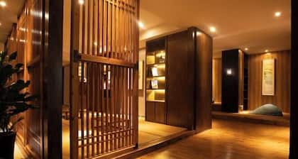 Xiangyu Hotel (Shangqiu Municipal Government High-speed Railway Station)