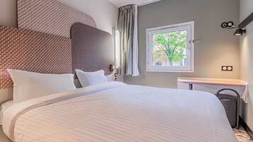 Habitación doble, para no fumadores | Escritorio, insonorización, wifi gratis y ropa de cama