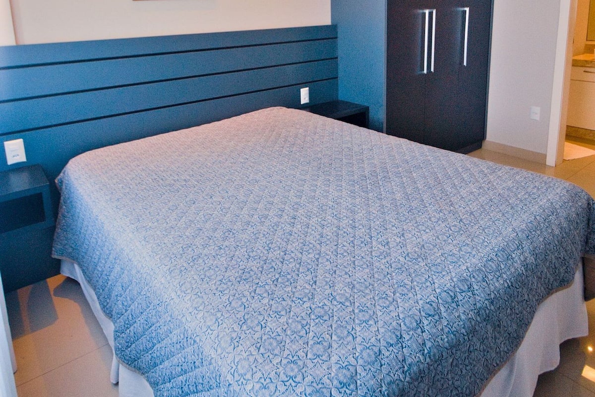 2 bedrooms, blackout curtains, iron/ironing board, free WiFi