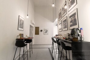 Interior entrance - Annunziata Guesthouse, Centro Storico (Naples)