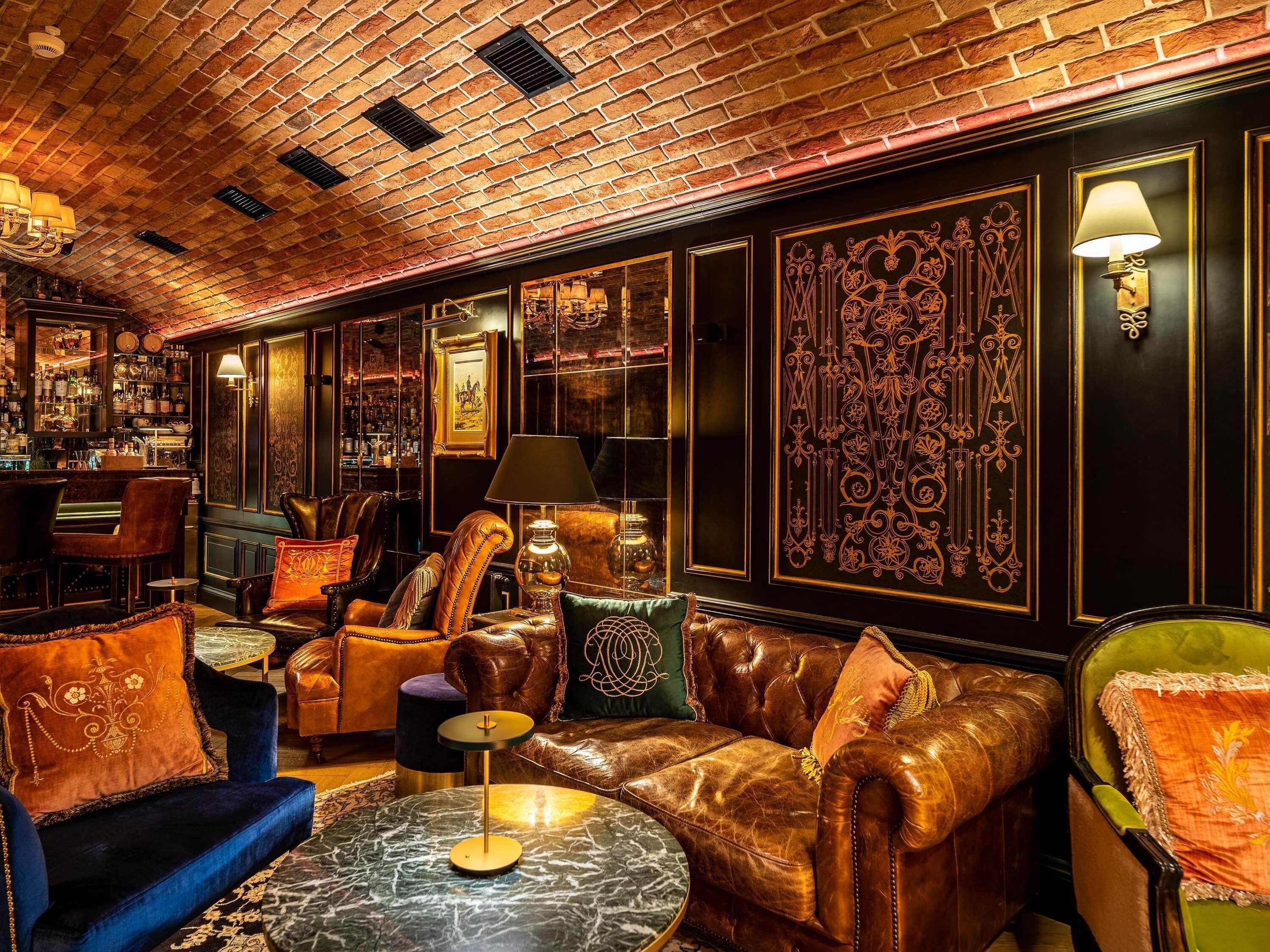 Bar (en la propiedad)