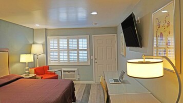 Quarto, 1 cama King, para não fumantes | Roupas de cama premium, Wi-Fi de cortesia, roupa de cama