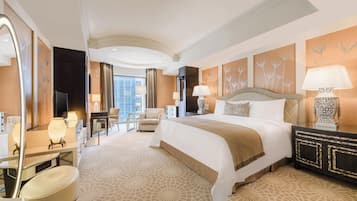 Habitació Deluxe, 1 llit de matrimoni gran, no fumadors (View) | 1 dormitori, llençols de cotó egipci i roba de llit d'alta qualitat