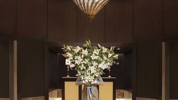Concierge desk