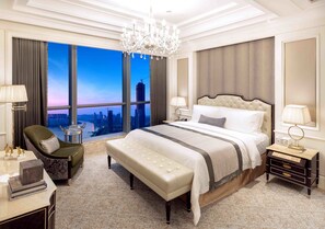 1 bedroom, Frette Italian sheets, premium bedding, down duvets - The St. Regis Zhuhai (Zhuhai)