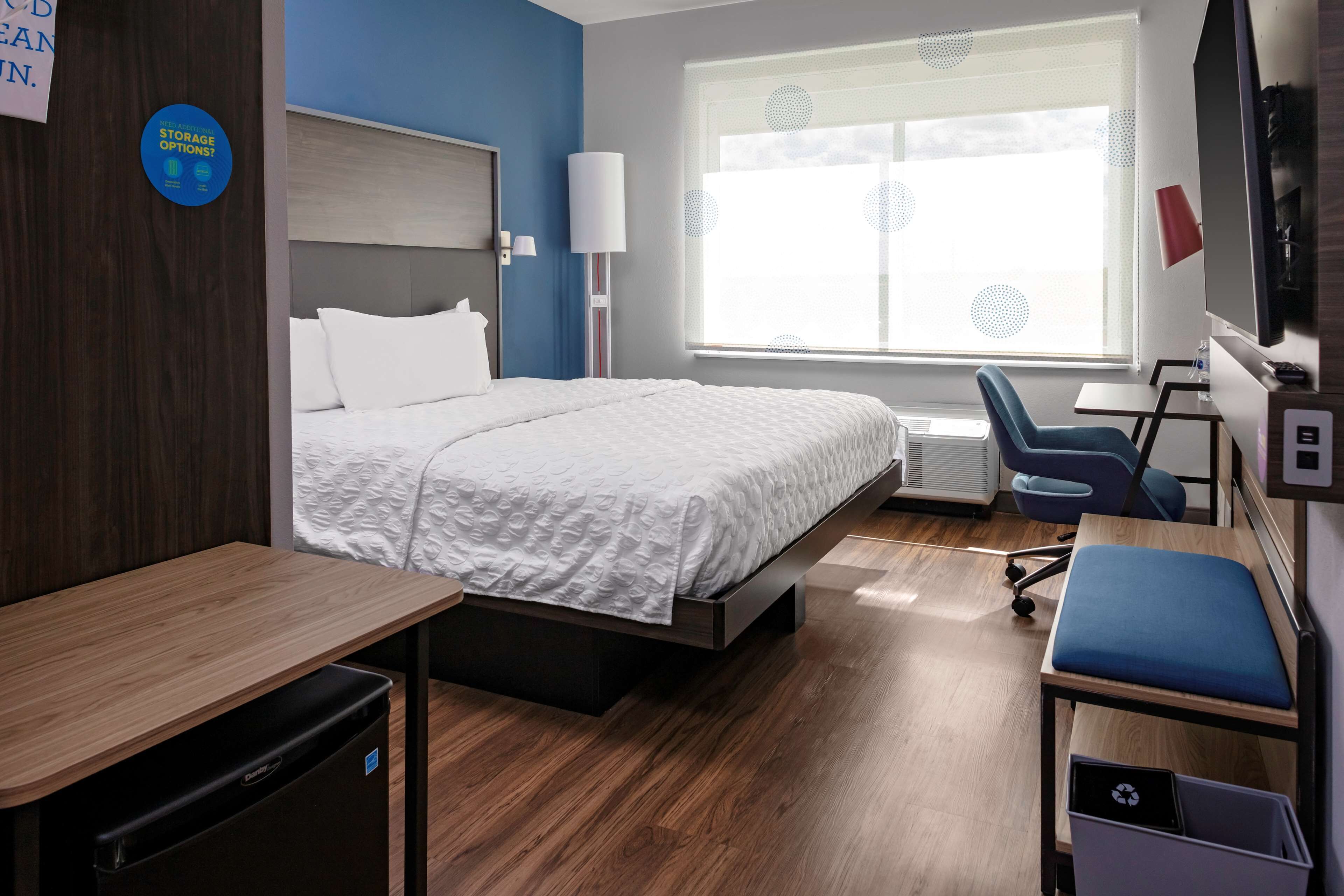 in-room safe, desk, cots/infant beds, free wifi