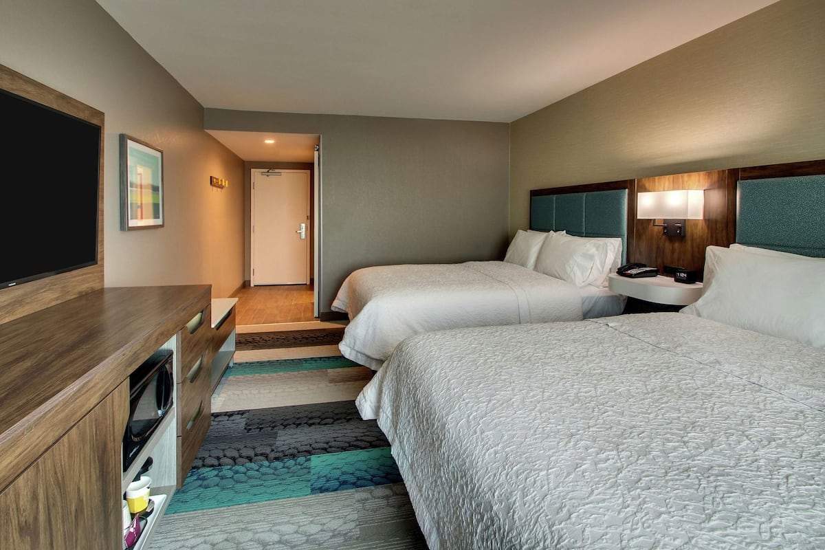 In-room safe, blackout curtains, iron/ironing board, free WiFi