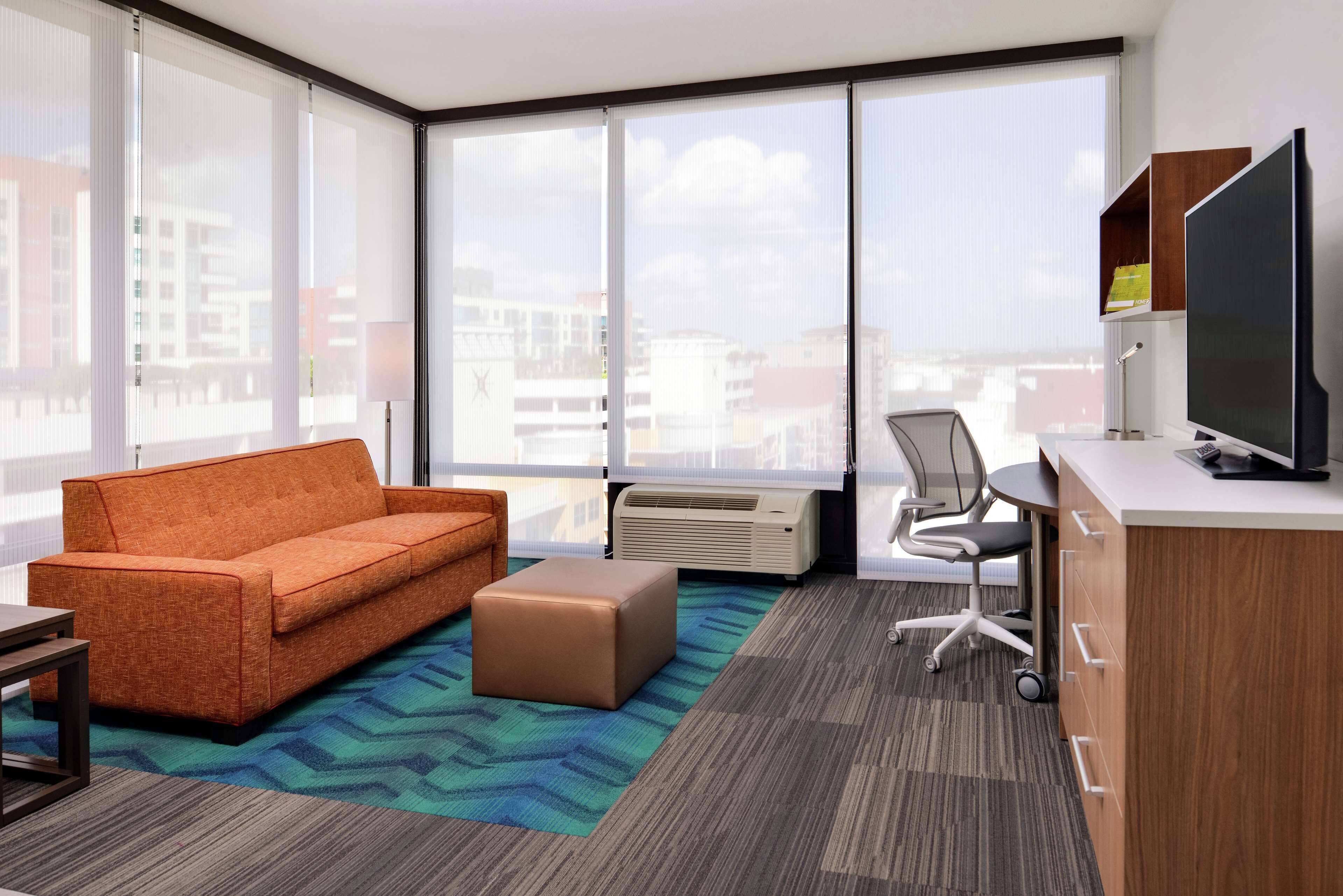 hypo-allergenic bedding, in-room safe, desk, laptop workspace