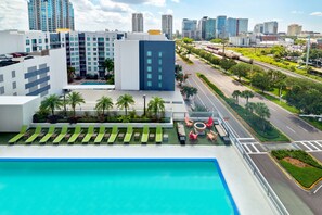 Estudio, 1 cama de matrimonio, vistas a la piscina | Vistas desde la habitación