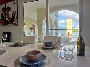 Superior Condo | Living area | Flat-screen TV
