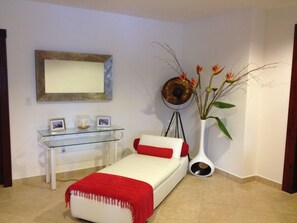Interior entrance - Savana at Porto Cupecoy Marina (Lowlands)
