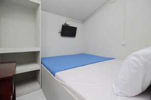 Habitación doble, 1 cama matrimonial | Wifi gratis 