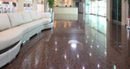 Tongyeong Tourist Hotel