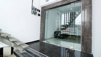 Lối vào nơi lưu trú