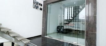 Kamar Keluarga Bandara VI Syariah
