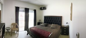 Casa familiar, 4 habitaciones | 4 habitaciones, wifi gratis y ropa de cama 