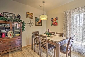 Dining - Holston River Area Farm Cabin w/Kayak & Patio (Bristol)