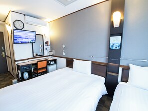 Room - Toyoko Inn Chubu International Airport No.2 (Tokoname)