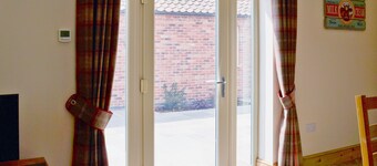 2 bedroom accommodation in Sutton-on-Trent