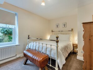 3 bedrooms, free WiFi, bed sheets - 3 bedroom accommodation in Wareham (Wareham)