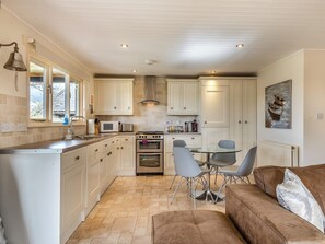 Dishwasher, freezer
