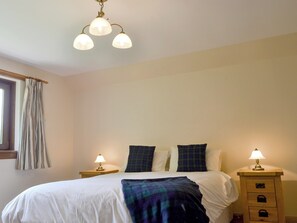 4 chambres, Wi-Fi gratuit, draps fournis