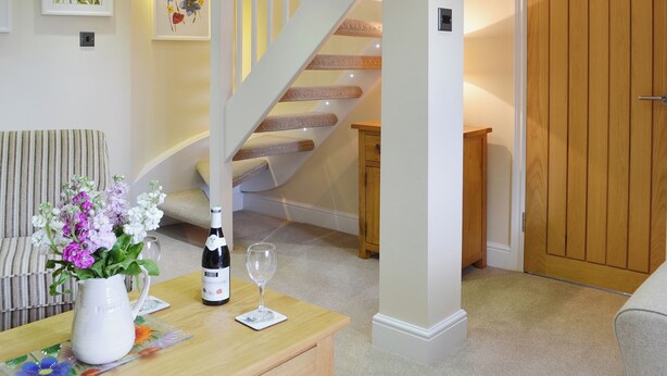 Unclassified image, 1 of 10, button - 1 bedroom accommodation in Pembury, near Tunbridge Wells (Pembury, near Tunbridge Wells)