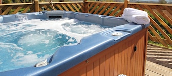 4 bedroom accommodation in Honicombe, near Callington