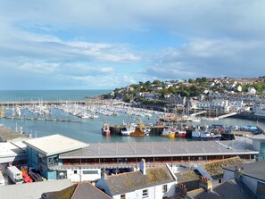 Marina - 2 bedroom accommodation in Brixham (Brixham)