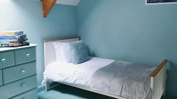 2 habitaciones, wifi gratis y ropa de cama