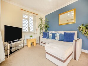 TV - 2 bedroom accommodation in Chapel St Leonards, near Skegness (Chapel St Leonards, near Skegness)