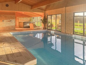 Piscina interna