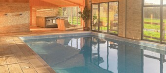 Alojamiento de 3 habitaciones en Crynant, near Neath