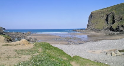 2 makuuhuoneen majoitus Crackington Haven