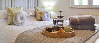 Robin Cottage - UKC3436