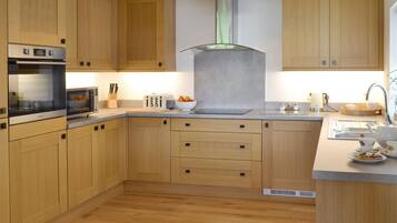 Dishwasher, high chair, freezer