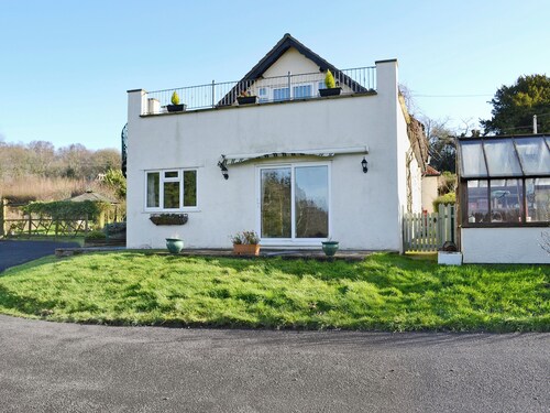 2 bedroom accommodation in Forton, near Chard