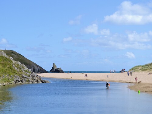 1 bedroom accommodation in Bosherston, near Pembroke