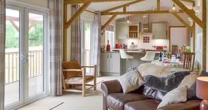 1 bedroom accommodation in Cowbeech, near Hailsham