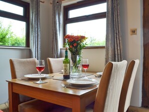 Dining - The Stables at the Oaks (Yoxall, near Burton-on-Trent)