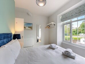 2 quartos, Wi-Fi de cortesia, roupa de cama