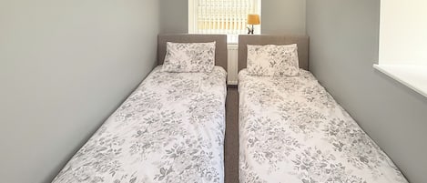2 bedrooms, free WiFi, bed sheets