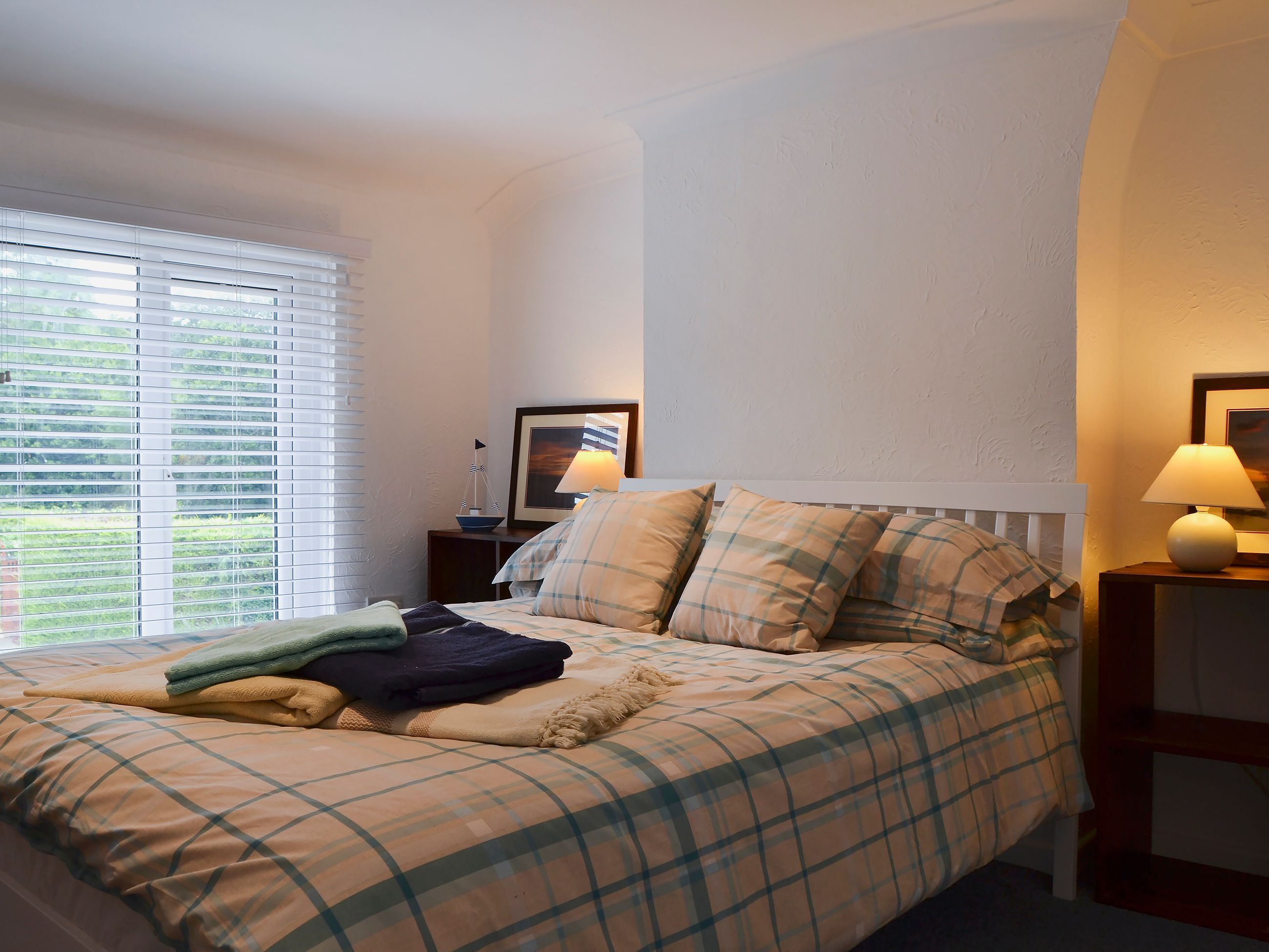 2 soveværelser, gratis Wi-Fi, sengetøj